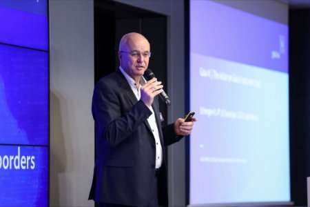 Ralf Hustadt, Luxinnovation, speaks at the Schengen-X event