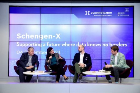 Panel discussion about digital sovereignty at the Schengen-X event